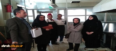 بازدید کارشناسان مرکز بهداشت شیراز از آشپزخانه و انبار پردیس شهید رجایی