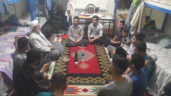 نهمین جلسه از سلسله جلسات مباحثه ى کتب شهید مطهرى در طرح بینش مطهر پردیس شهید رجایى 2