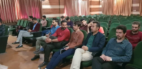 همایش آشنایی با فناوری نانو در پردیس شهید رجایی برگزار گردید 6