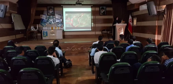 همایش آشنایی با فناوری نانو در پردیس شهید رجایی برگزار گردید 8