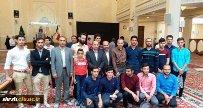 حضور مسولین، کارکنان و دانشجویان دانشگاه فرهنگیان شیراز در نماز دندان شکن روز جمعه در سومین حرم اهل بیت (ع)