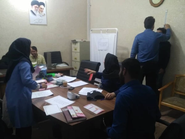 معاینه دانشجویان پردیس شهید رجایی توسط مرکز بهداشت و درمان شهدای والفجر شیراز 3