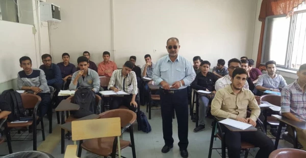 اولین کارگاه آموزشی امداد و نجات و کمک های اولیه در پردیس شهید رجایی برگزار گردید 2