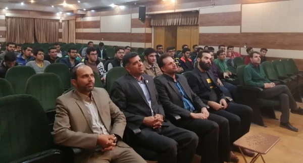 مراسم افتتاحیه طرح  مطالعاتی بینش مطهر پردیس شهید رجایى شیراز 2