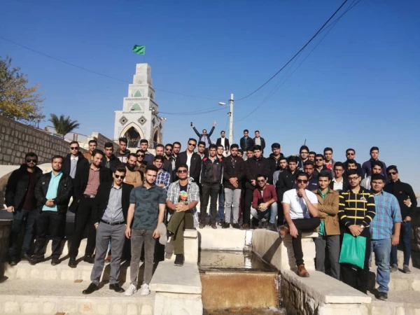 زیارت قبور شهدای گمنام توسط دانشجویان پردیس شهیدرجایی فارس 3