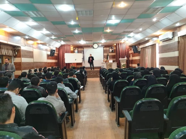 کارگاه آموزش مقاله نویسی تخصصی در علوم پایه 5