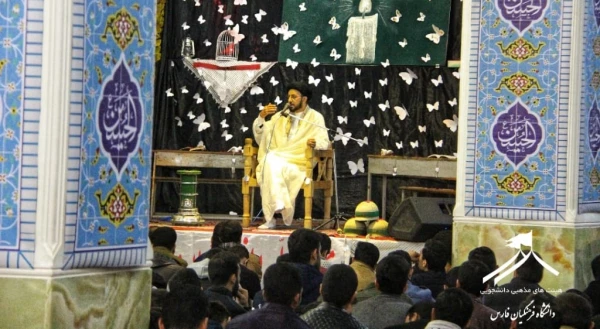 مراسم معنوی شبی باشهدا،
یادبود ۱۶۲ شهید دانشجو معلم استان فارس، در ۲۴ آذرماه ۹۸ برگزار شد.
 2