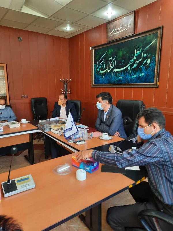 جلسه شورای اداری کارکنان پردیس شهید رجایی شیراز 3