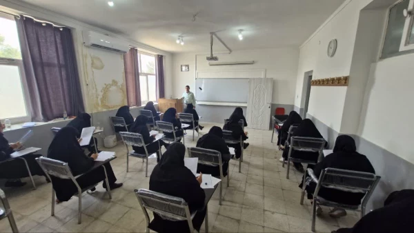 بازدید دکتر علی شیروانی شیری سرپرست دانشگاه فرهنگیان فارس از روند برگزاری آزمون سراسری"ارزشیابی صلاحیت حرفه ی معلمی مهارت آموزان" (اصلح) در پردیس شهید رجایی
 6