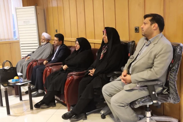 سرپرست دانشکده علوم پایه دانشگاه فرهنگیان استان فارس منصوب شد.
 4