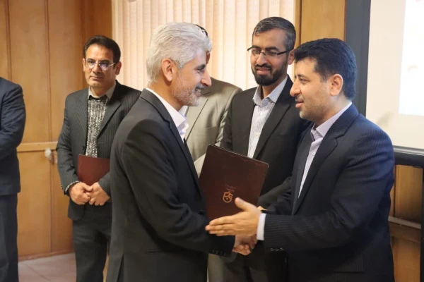 سرپرست دانشکده علوم پایه دانشگاه فرهنگیان استان فارس منصوب شد.
 5